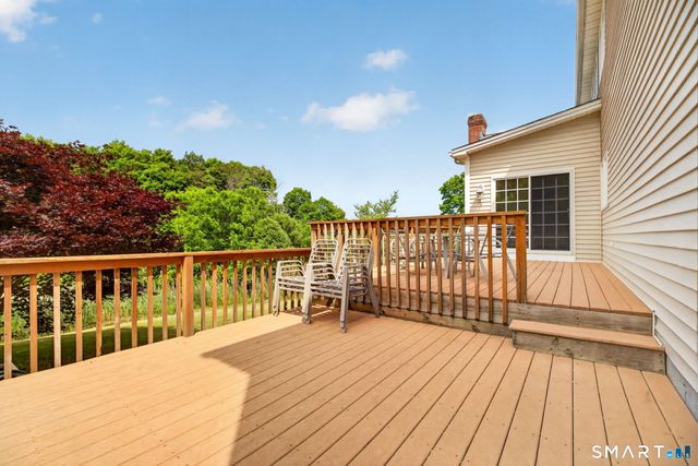 3 Lillinonah Ridge Drive, New Milford, CT 06776