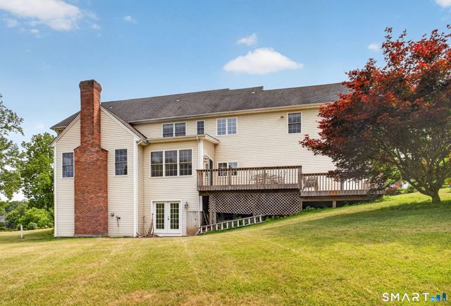3 Lillinonah Ridge Drive, New Milford, CT 06776
