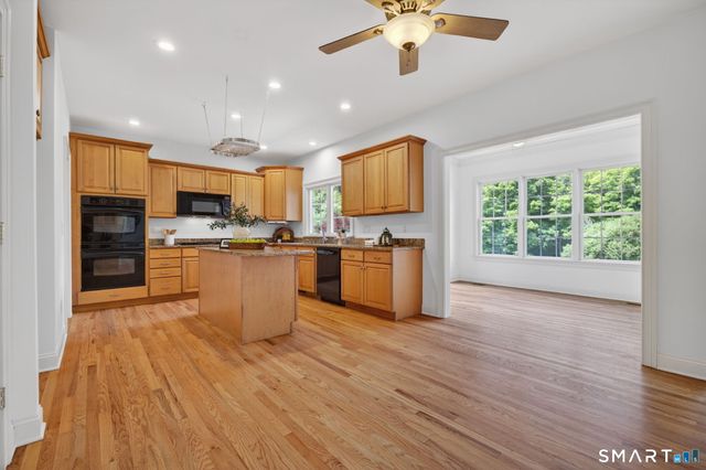 3 Lillinonah Ridge Drive, New Milford, CT 06776