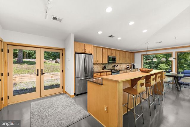 1319 CHAMPE PLAIN, Etlan, VA 22719