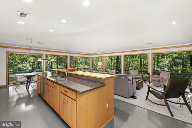 1319 CHAMPE PLAIN, Etlan, VA 22719