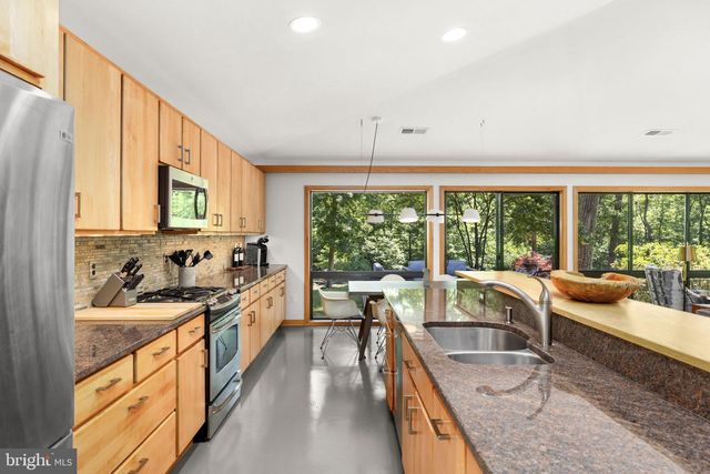 1319 CHAMPE PLAIN, Etlan, VA 22719