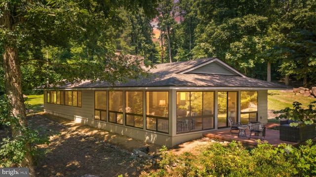 1319 CHAMPE PLAIN, Etlan, VA 22719