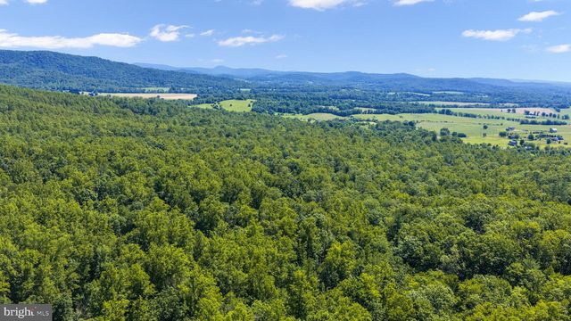 1319 CHAMPE PLAIN, Etlan, VA 22719