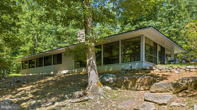 1319 CHAMPE PLAIN, Etlan, VA 22719