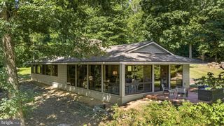 1319 CHAMPE PLAIN, Etlan, VA 22719