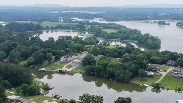 40 HAVEN POINT, Riverside, AL 35135
