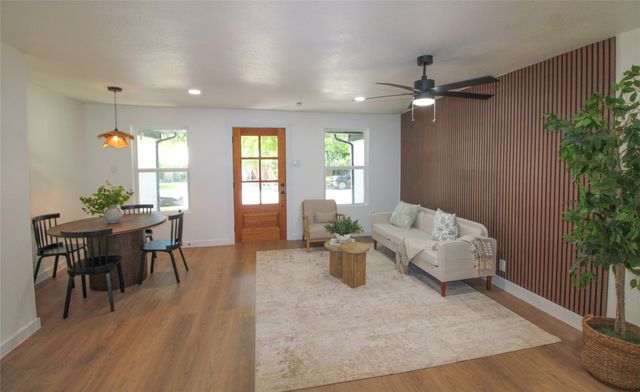 1646 Jackson Street, Grand Prairie, TX 75051