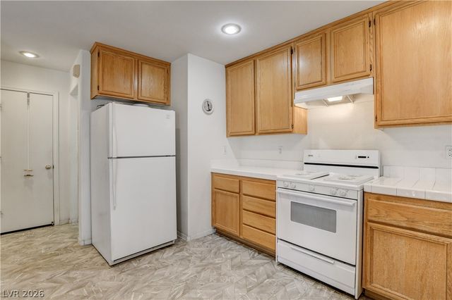 1207 Golden Spike Court, Henderson, NV 89014