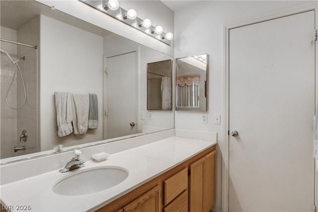 1207 Golden Spike Court, Henderson, NV 89014
