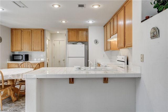 1207 Golden Spike Court, Henderson, NV 89014