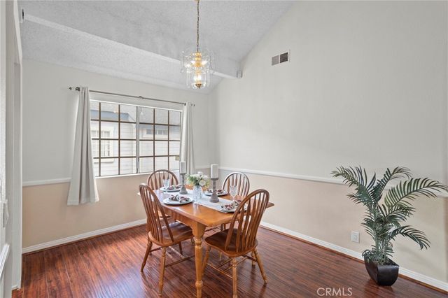 343 W Central J, Monrovia, CA 91016