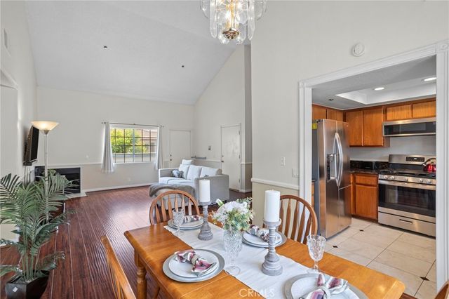 343 W Central J, Monrovia, CA 91016
