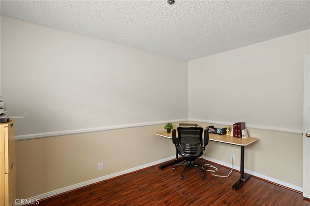 343 W Central J, Monrovia, CA 91016
