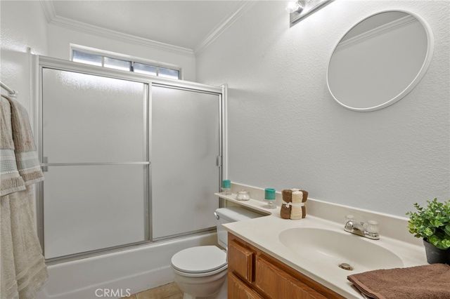 343 W Central J, Monrovia, CA 91016
