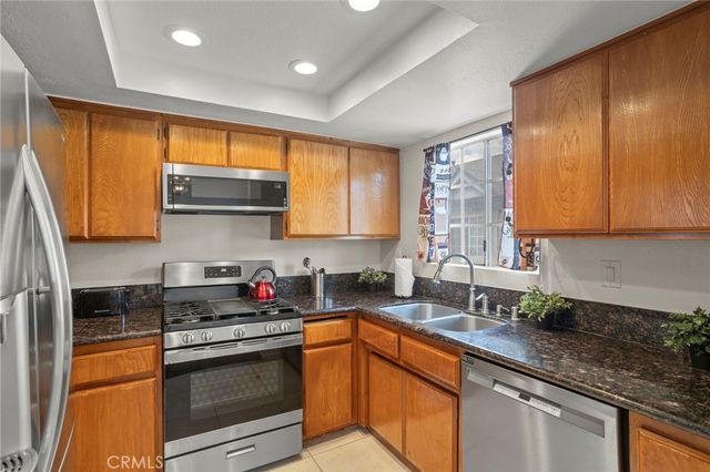 343 W Central J, Monrovia, CA 91016
