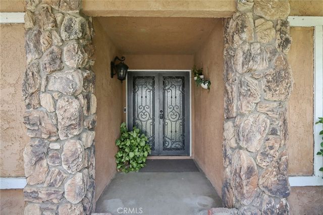 2609 S Tiara Avenue, Ontario, CA 91761