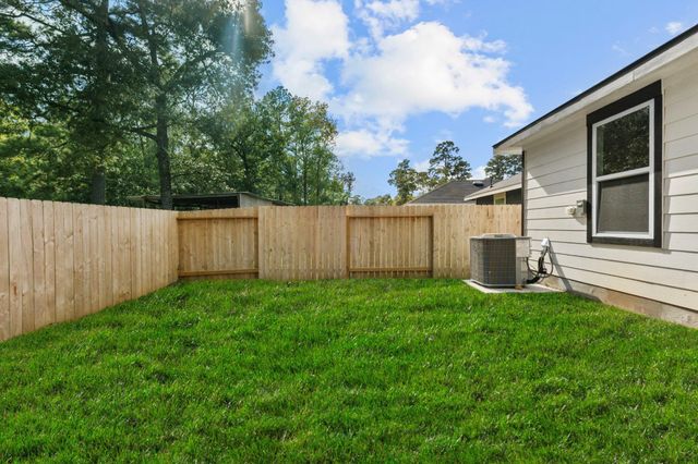 11934 Detar Court, Willis, TX 77378