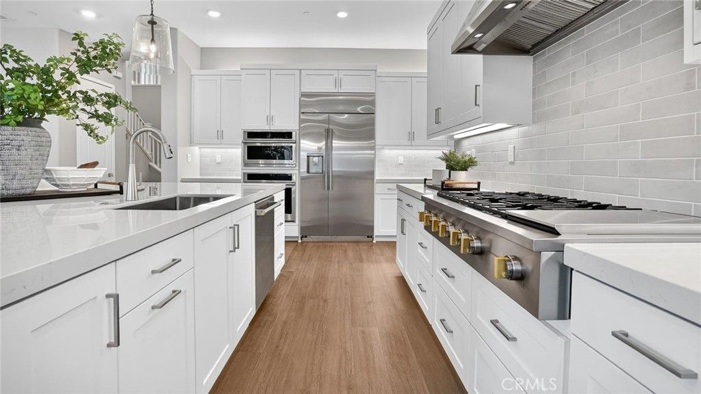 25184 Captain Way, Stevenson Ranch, CA 91381 — photo 2