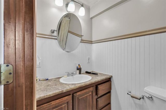 316 Martha Lee DR, Hampton, VA 23666