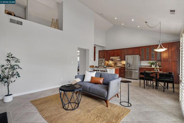 204 Vista Glen Pl, Martinez, CA 94553
