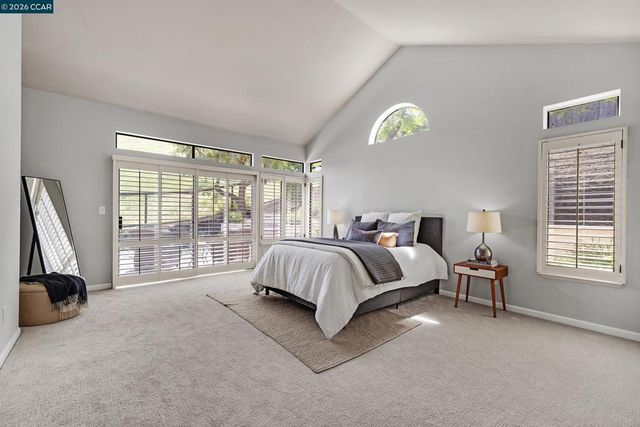 204 Vista Glen Pl, Martinez, CA 94553