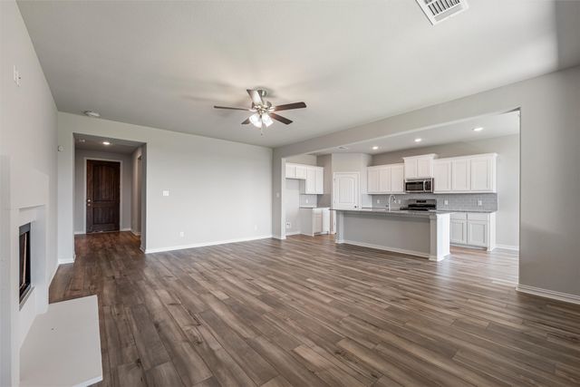 3522 Columbus Street, Gainesville, TX 76240