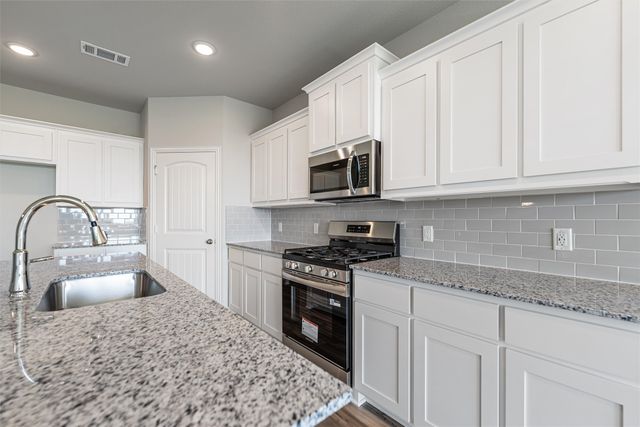 3522 Columbus Street, Gainesville, TX 76240