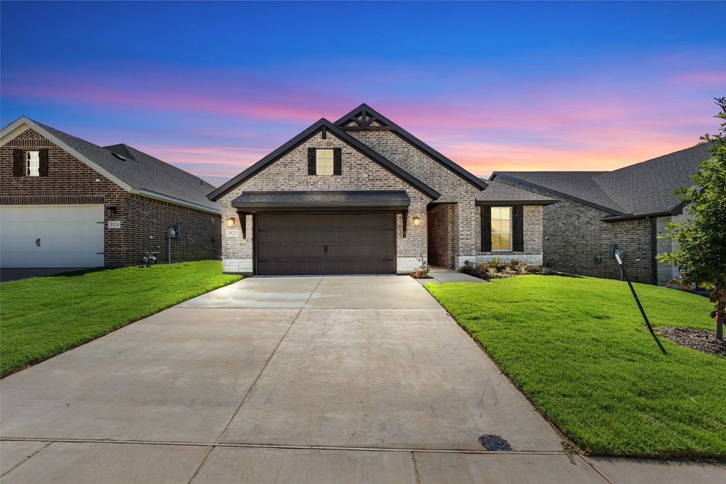 3522 Columbus Street, Gainesville, TX 76240