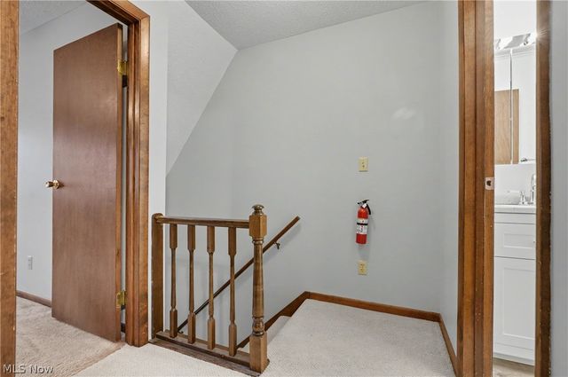 548 Continental Drive B, Salem, OH 44460