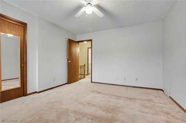 548 Continental Drive B, Salem, OH 44460