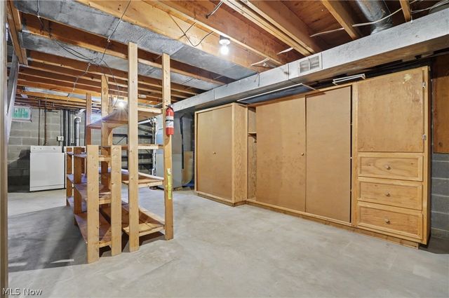 548 Continental Drive B, Salem, OH 44460