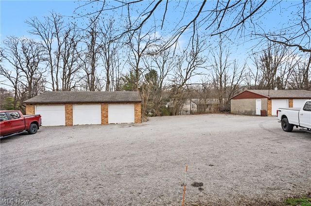 548 Continental Drive B, Salem, OH 44460