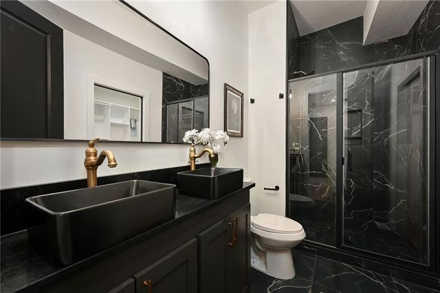 2331 Belleview Avenue, Kansas City, MO 64108