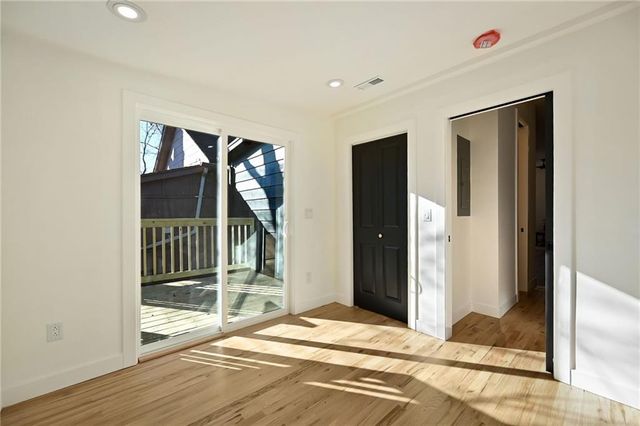 2331 Belleview Avenue, Kansas City, MO 64108