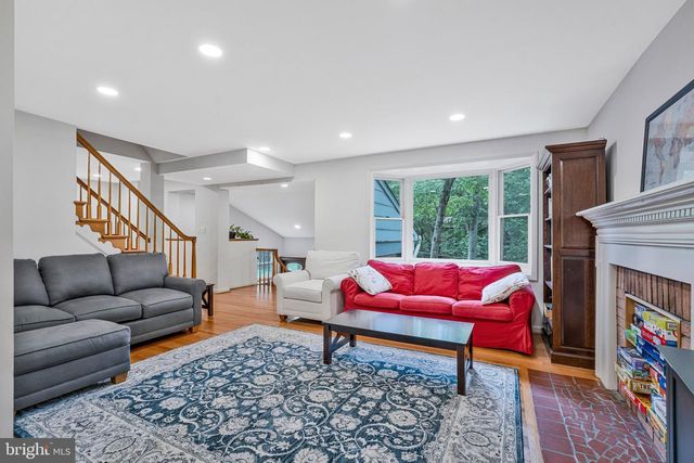 6217 PARK RD, Mclean, VA 22101
