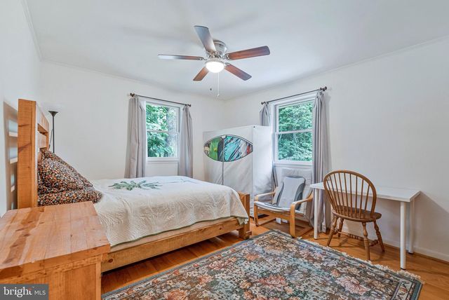 6217 PARK RD, Mclean, VA 22101