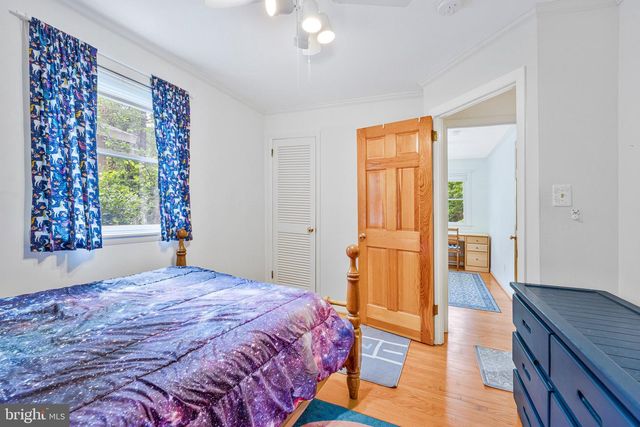 6217 PARK RD, Mclean, VA 22101