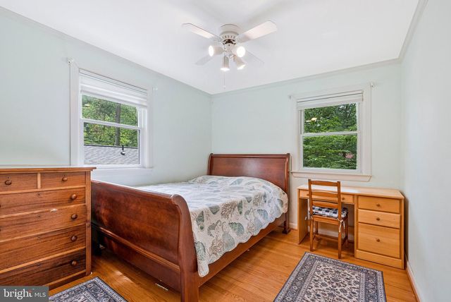 6217 PARK RD, Mclean, VA 22101