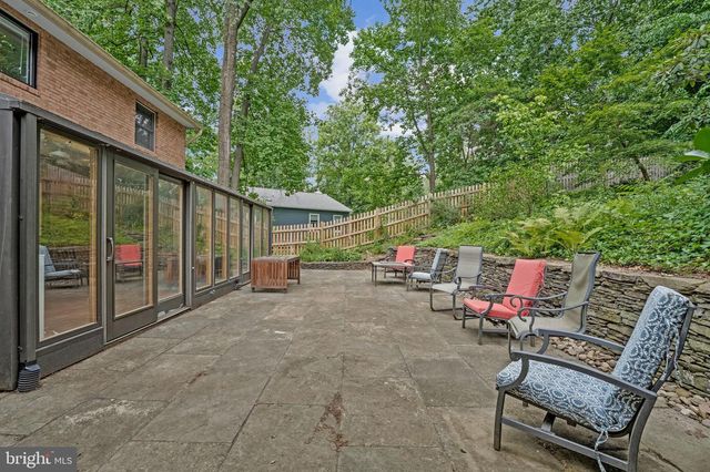 6217 PARK RD, Mclean, VA 22101