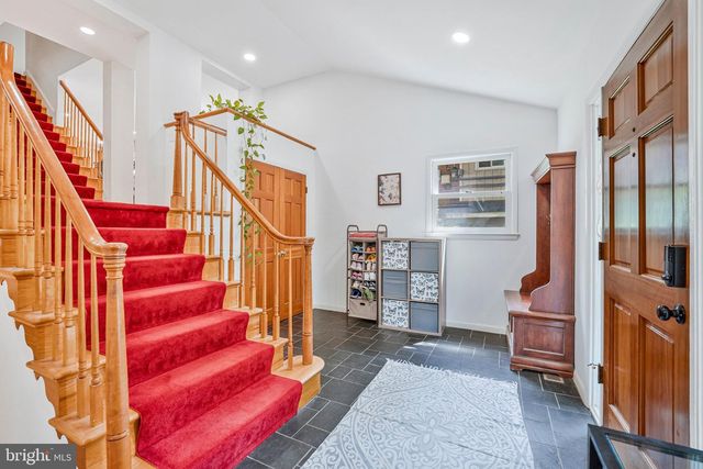 6217 PARK RD, Mclean, VA 22101