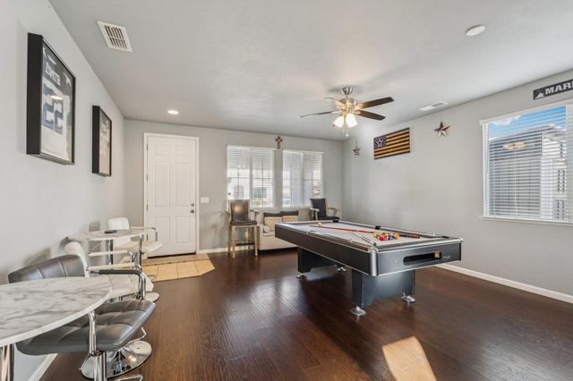 8525 Hawley Way, Elk Grove, CA 95624