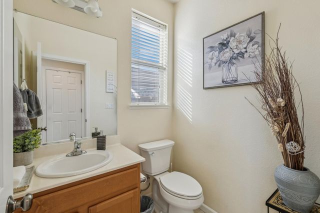 8525 Hawley Way, Elk Grove, CA 95624