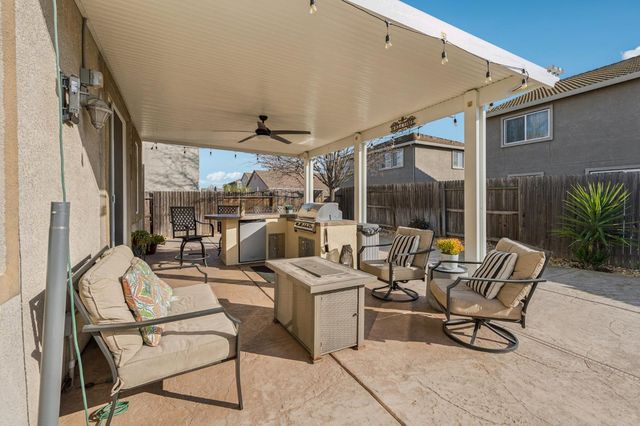 8525 Hawley Way, Elk Grove, CA 95624