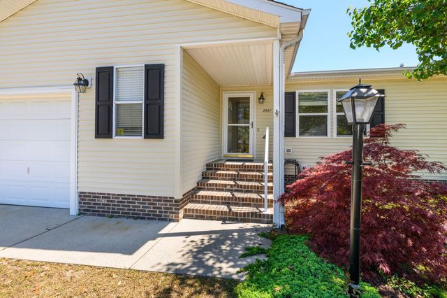 4447 Champlain Dr., Little River, SC 29566