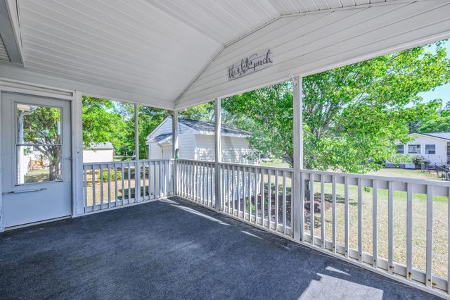 4447 Champlain Dr., Little River, SC 29566