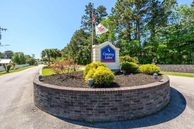 4447 Champlain Dr., Little River, SC 29566