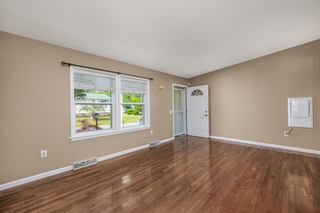 4447 Champlain Dr., Little River, SC 29566