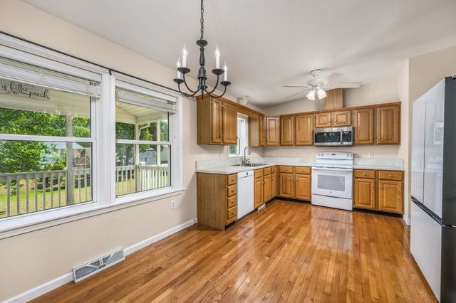 4447 Champlain Dr., Little River, SC 29566