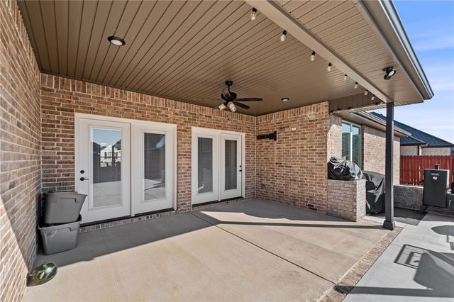 879 Budrio Avenue, Tontitown, AR 72762